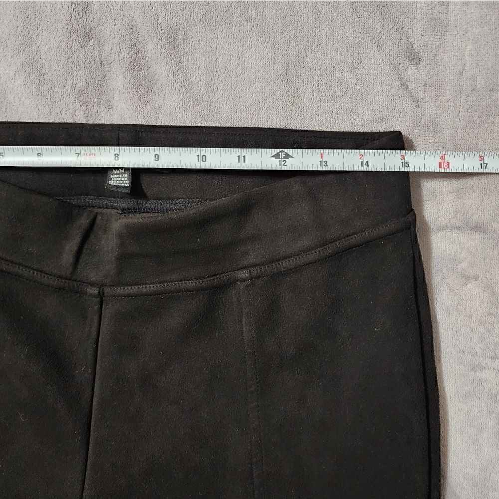 Women's Andrew Marc Black Velvet Stretchy Comfy Dressy Pants Medium - Picture 2 of 7